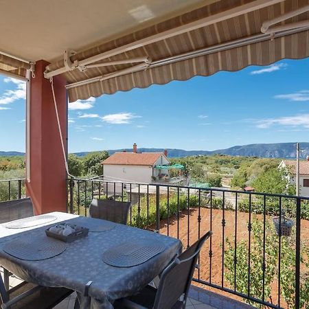 Family Village Apartment Vrh  Dış mekan fotoğraf